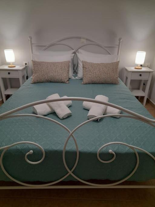 Thea'S Country House Aryiroúpolis Екстериор снимка